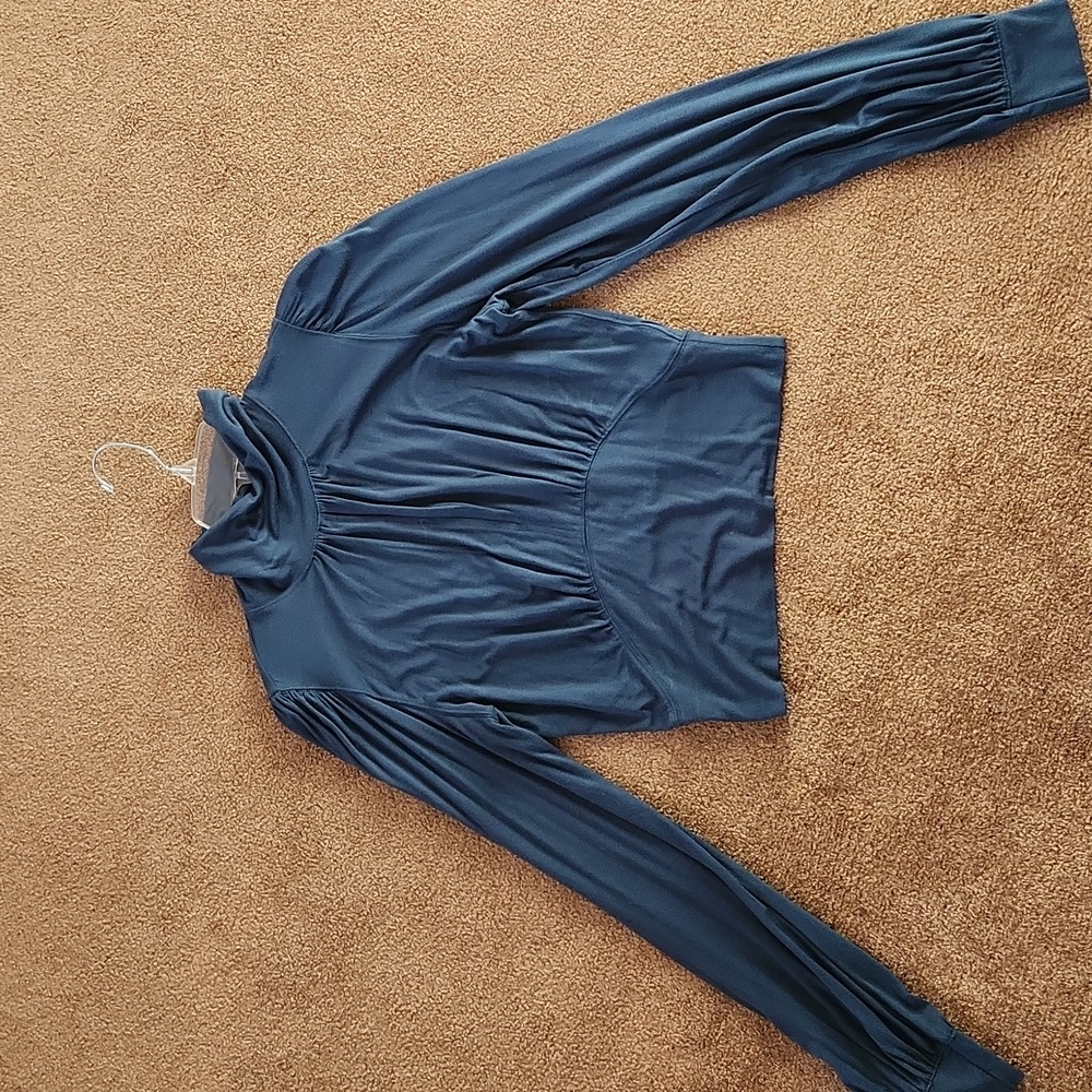 Teal Turtle neck shirt